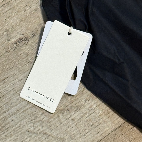 Commense Backless Maxi - Picture 2 of 10